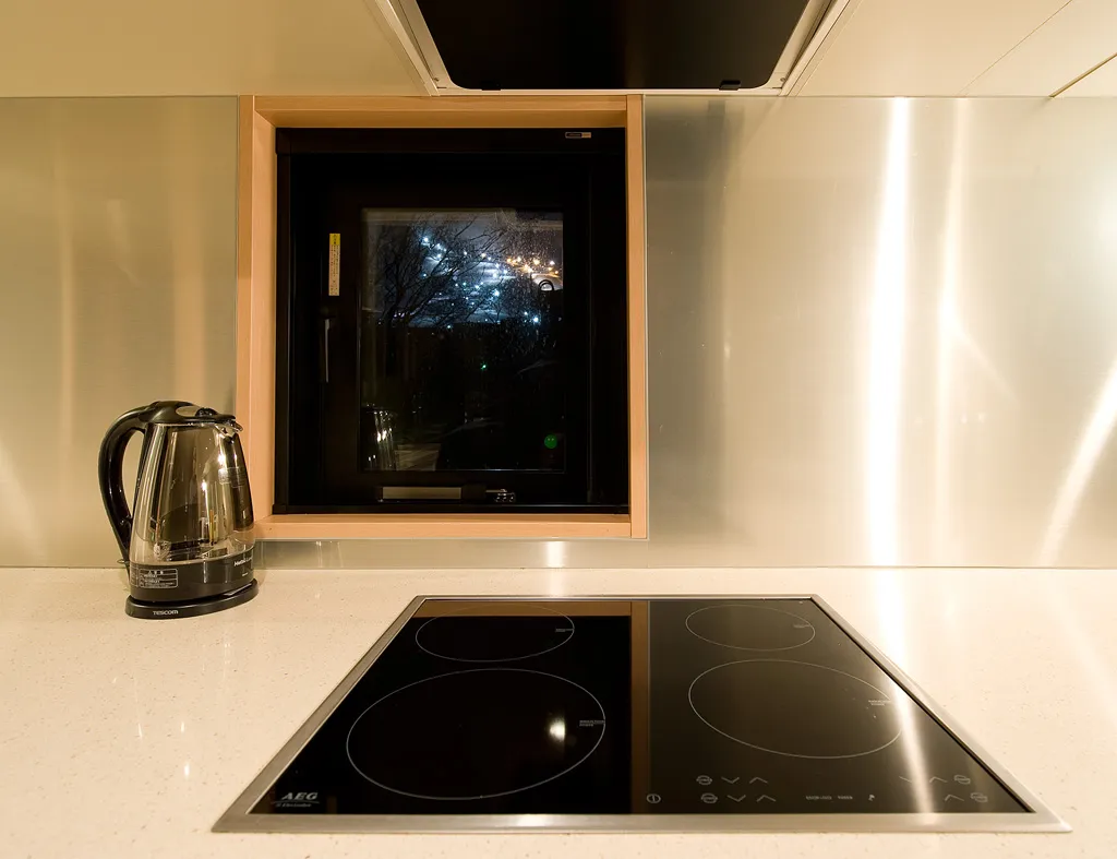 2012-05-04 Cecuko C Interior edits - Glen Claydon Photography